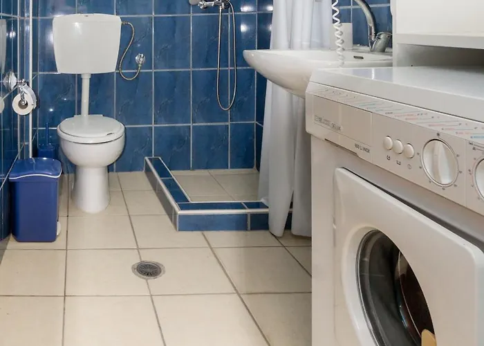 Coastal In Anissaras Chersonissos